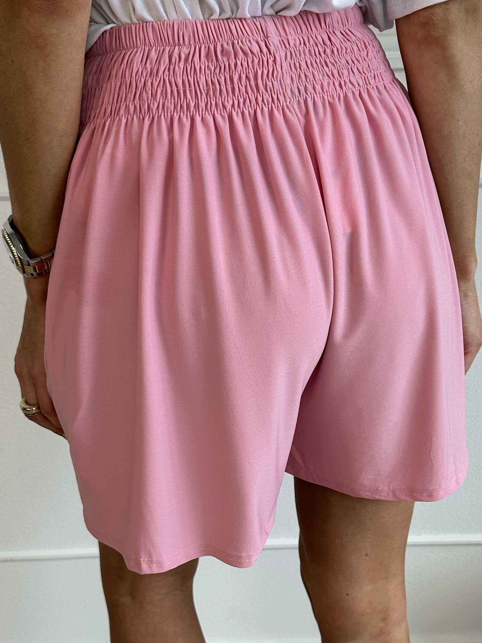 Pams Plain Shorts - Shorts i elastisk stof med elastikkant